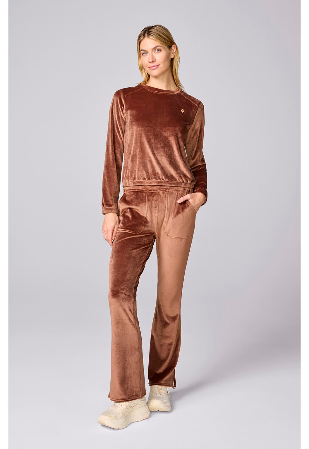 Med Couture Women's Velour Pullover Hot Cocoa