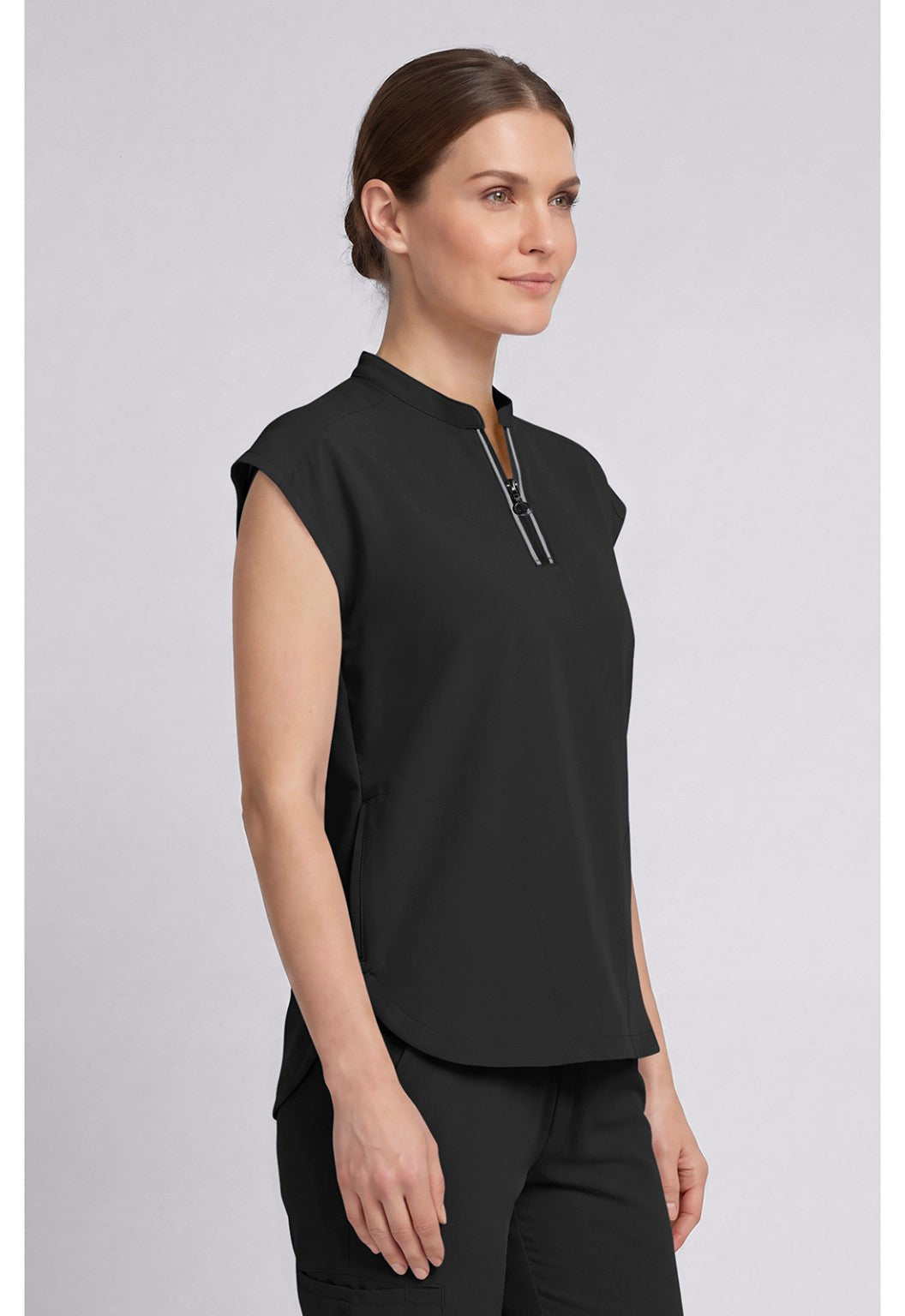 Healing Hands 360 Sandy Black scrub top side view