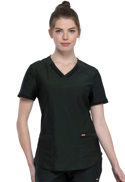 Cherokee Form V-Neck Top in Olive Branch