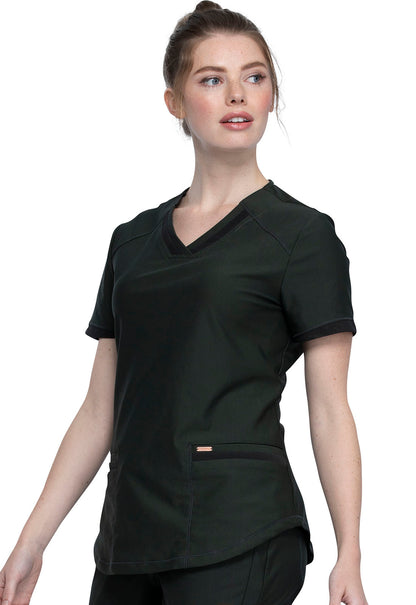 Cherokee Form V-Neck Top in Olive Branch