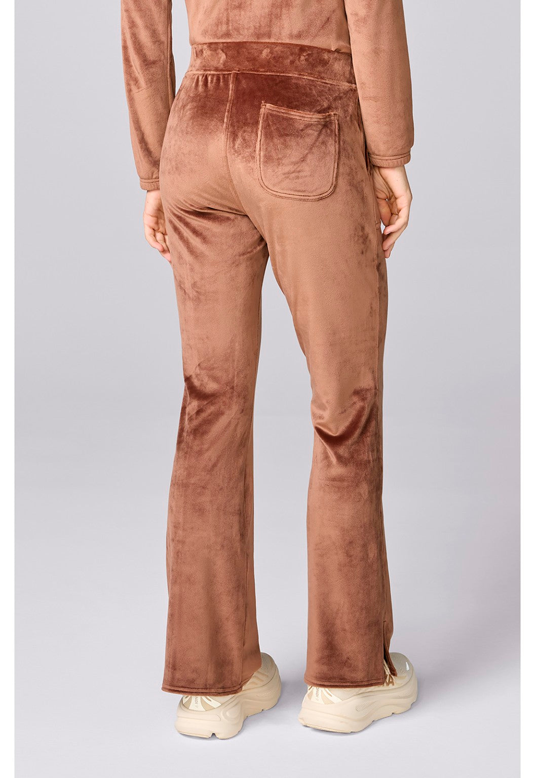 Med Couture Women's Velour Flare Leg Pant Hot Cocoa